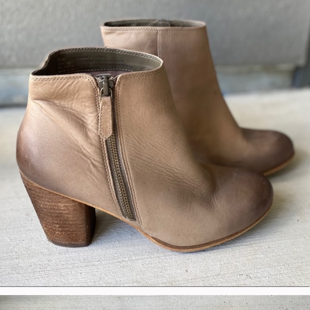 Trolley Leather Ankle Booties- Size 9